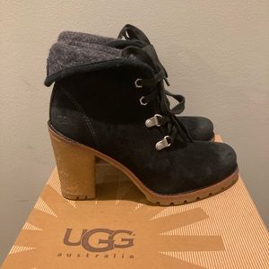 Ugg heeled ankle boot